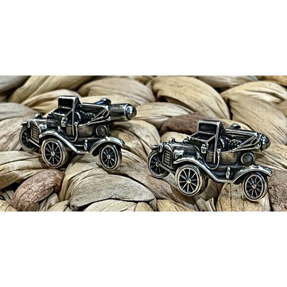 Vintage FORD MODEL T ~ 3-D Antique Car Automobile Mens CUFFLINKS Cuff Links - Picture 3 of 8